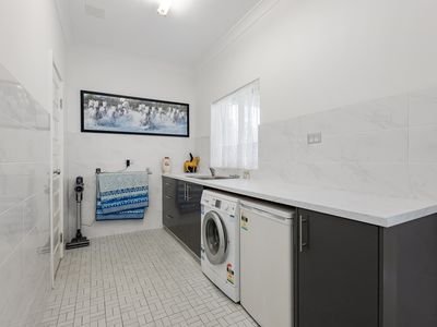 8 Mckenize Grove, Kelmscott