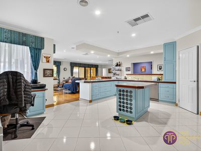 26 Regent Drive, Wannanup