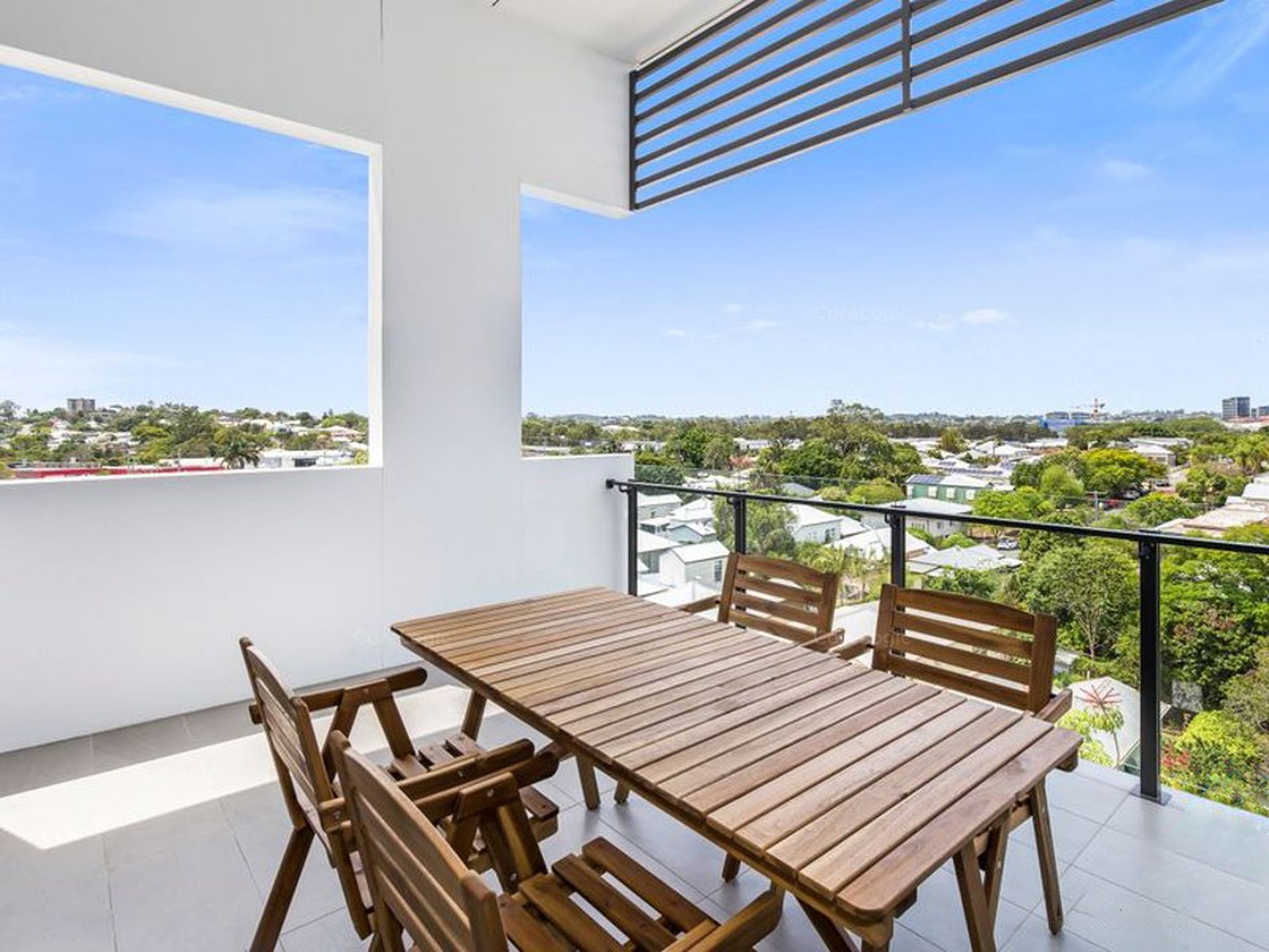 21 / 33 Sword Street, Woolloongabba