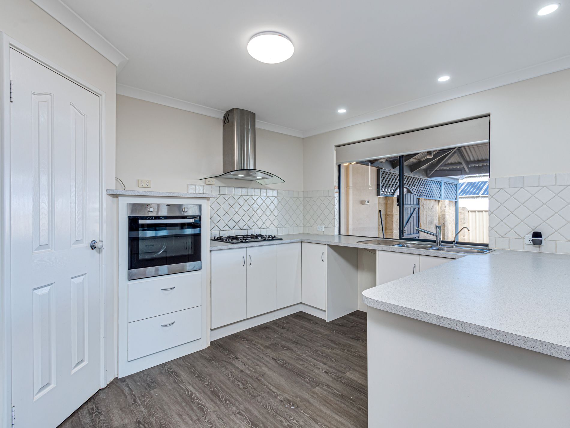 4 Trumpeter Parade, Yanchep