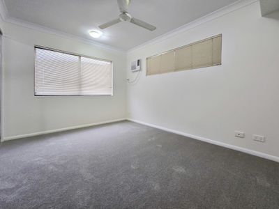 31 / 44-50 PEASE STREET, Manoora
