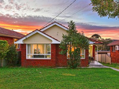 37 Moorefields Road, Kingsgrove