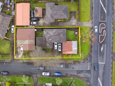 1 Riverpark Crescent, Henderson