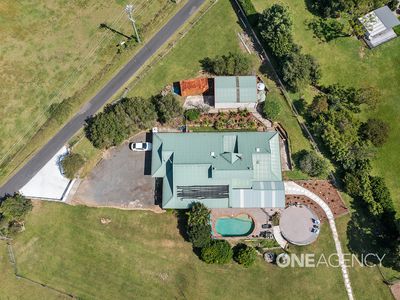 274 Sheaffes Road, Dombarton