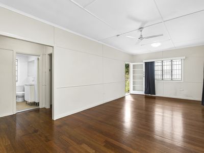 58 Gladstone Street, Indooroopilly