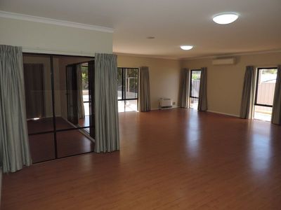 3 Dolium Court, Heathridge