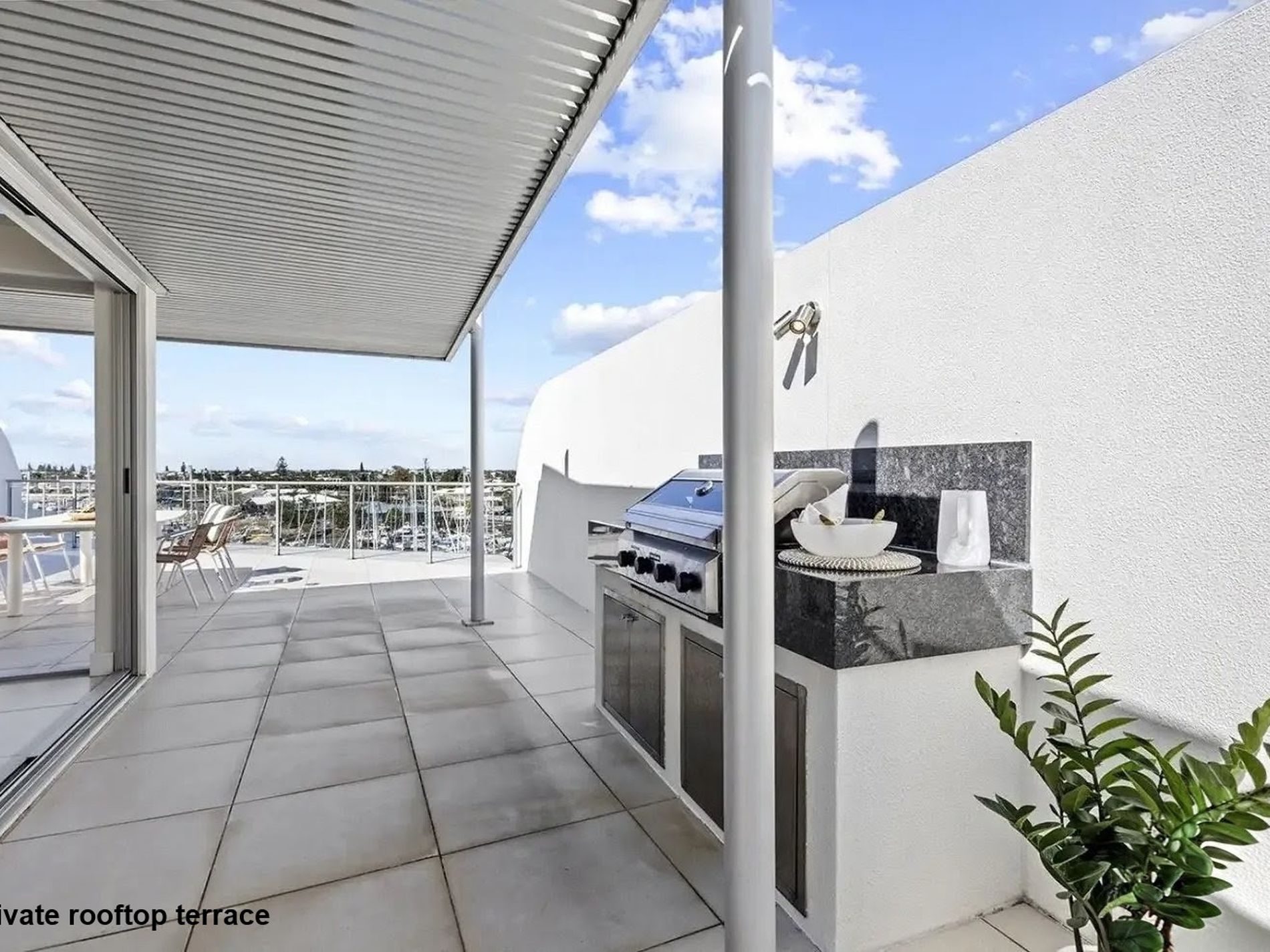 412 / 13 Nicklin Way, Minyama