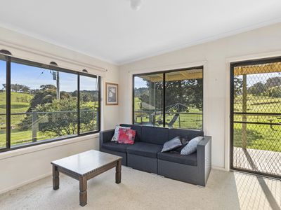 2115 HIGHLANDS ROAD, Whiteheads Creek