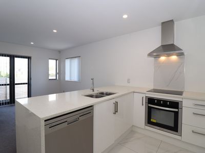 73 Tribute Loop, Takanini