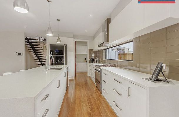 22 Bologna Crescent, Greenvale