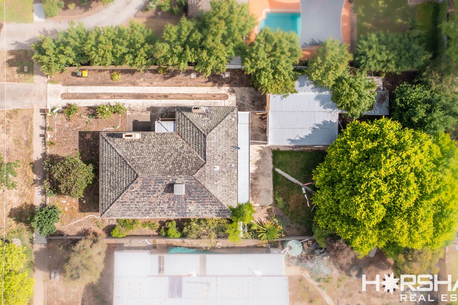 36 Bennett Road, Horsham
