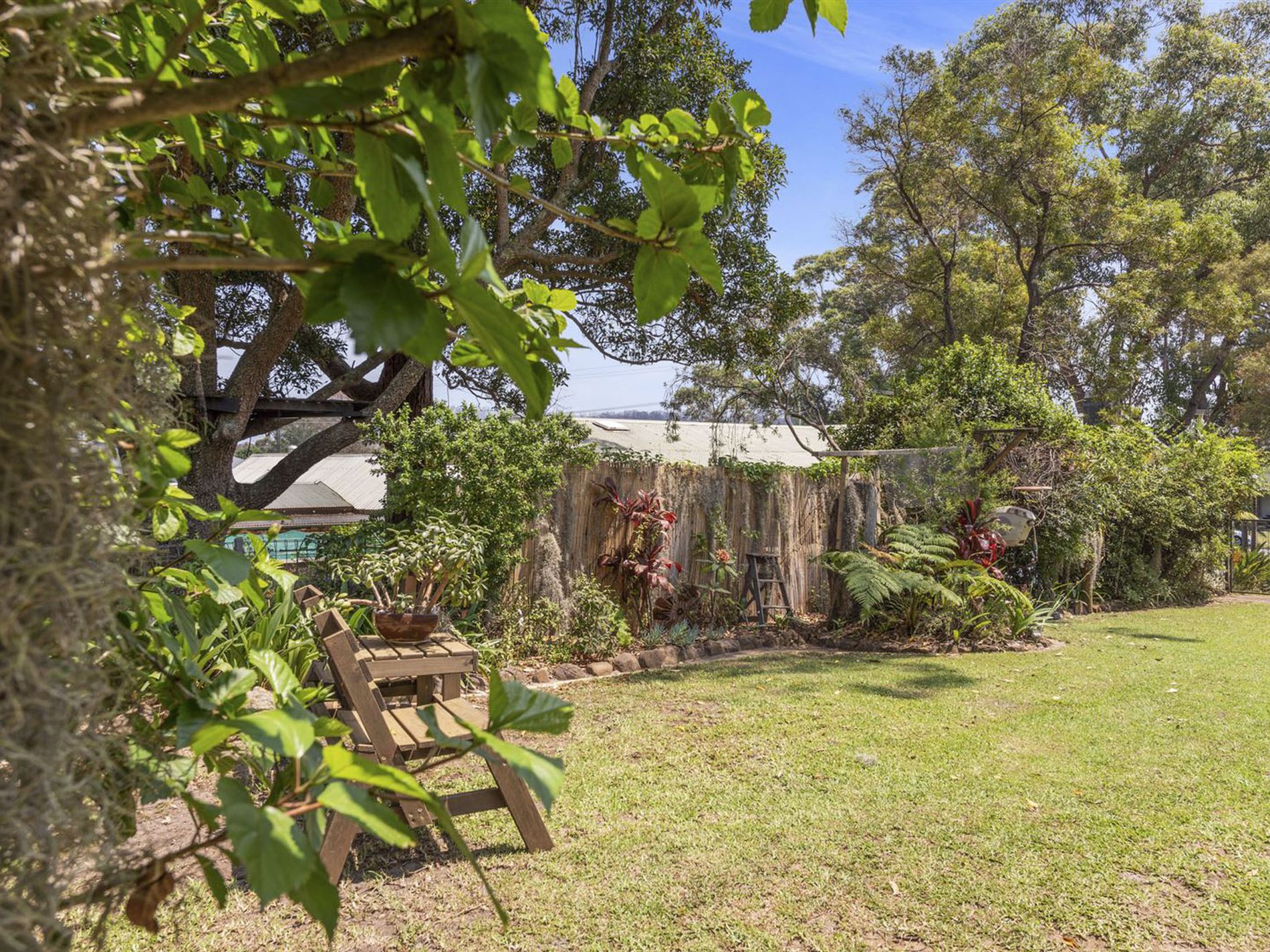 8 Lake Conjola Entrance Road, Lake Conjola