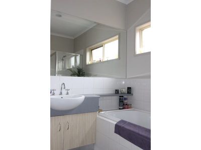 8 / 143 Barrabool Road, Highton