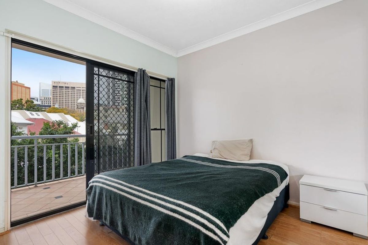 8 / 20 Terrace Street, Spring Hill