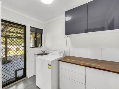 10 FARRELL DRIVE, Walloon