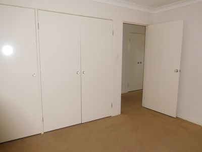 3 Hollyoake Circuit, Bardia