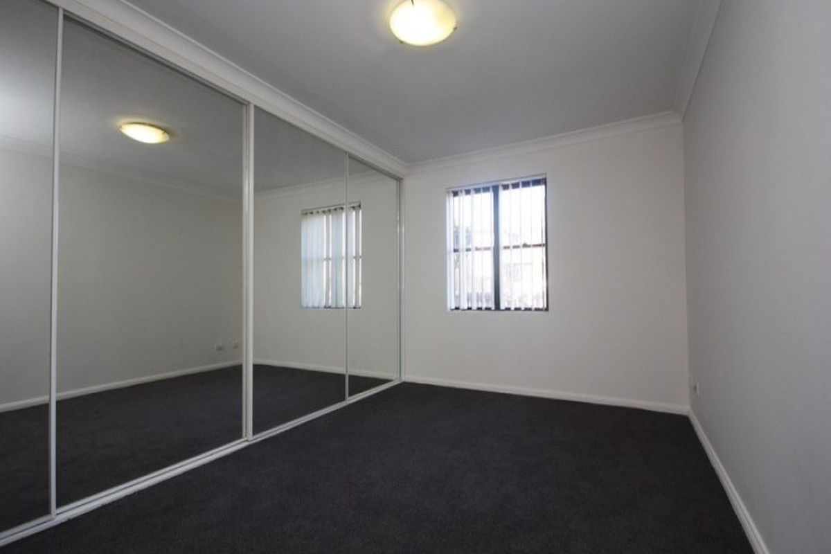 69 Bertram Street, Concord