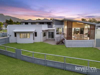 44 Lakeshore Circuit, Idalia