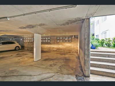 9 / 133-135 Collins Avenue, Edge Hill