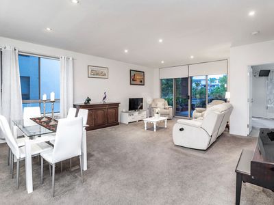 611 / 3 Pendraat Parade, Hope Island