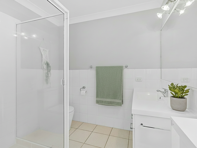 25 Corai Cl, Pacific Pines