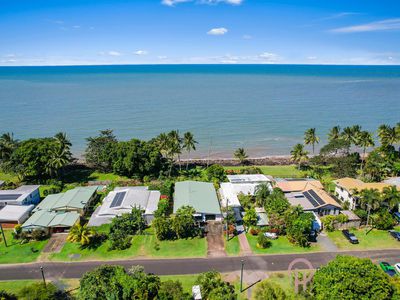 22 Feldt Street, Flying Fish Point