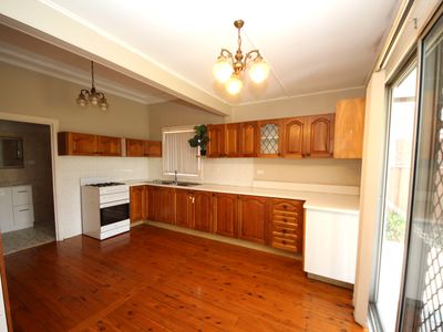 64 Columbine Avenue, Punchbowl