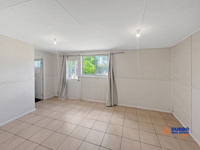 43 Baird Street, Dubbo