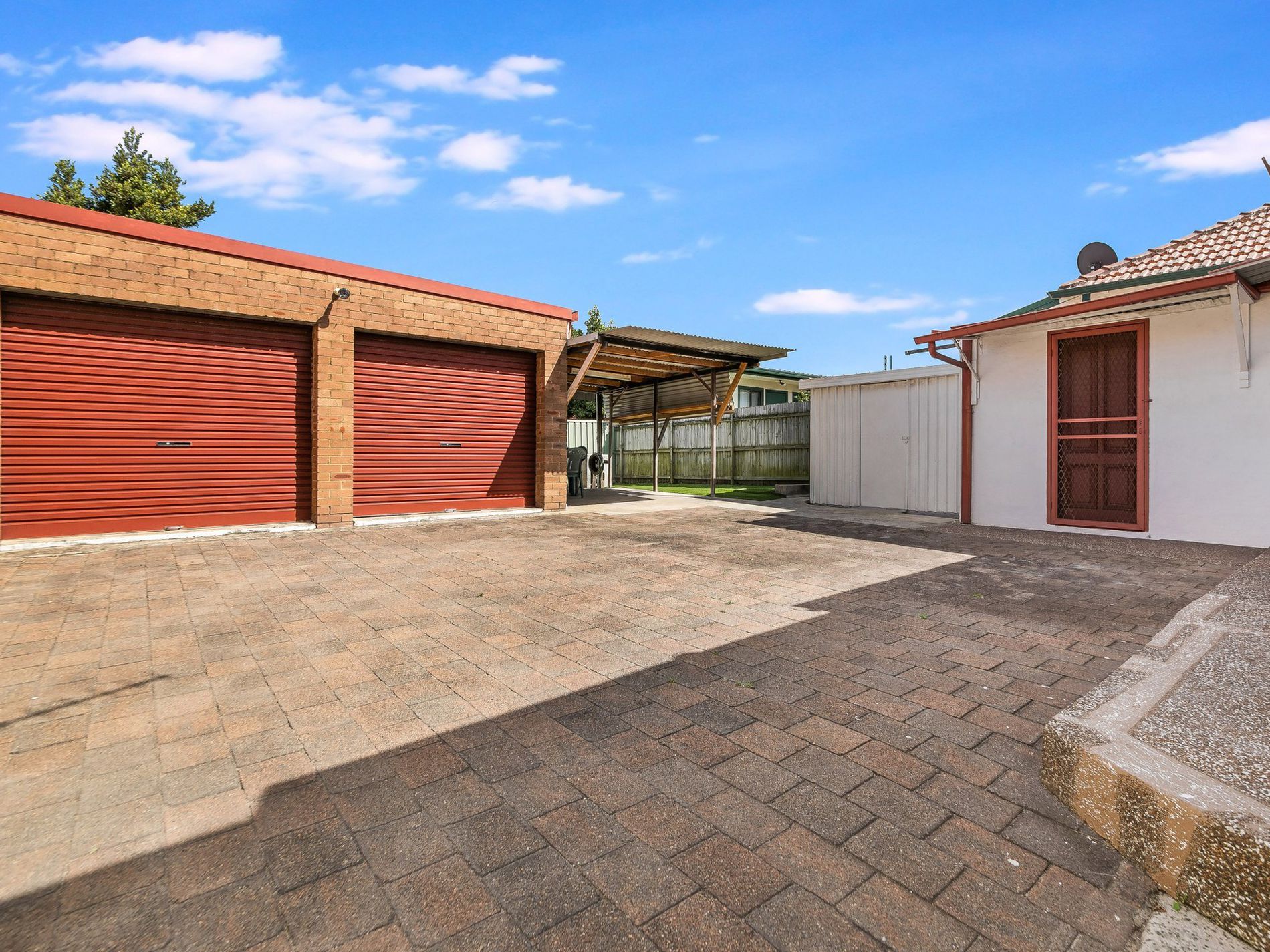 8 Wellington Street, Rosebery