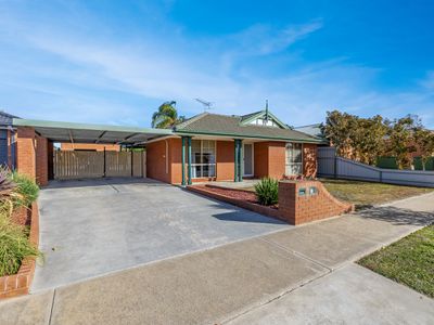 30 Albert Court, Wangaratta