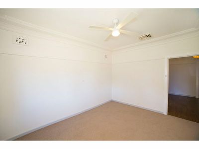 8 Marsden Street, Dubbo