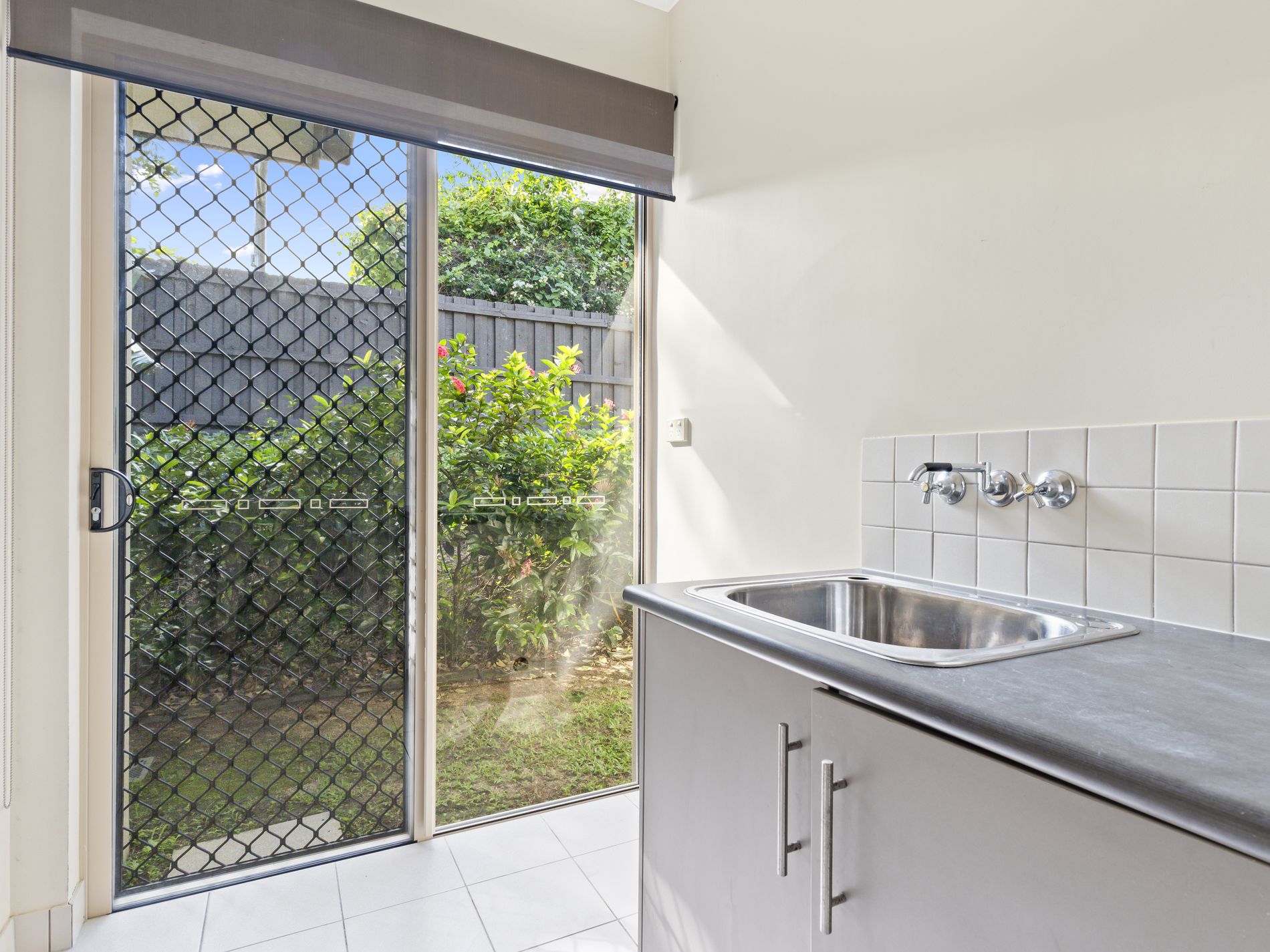 7 The Entrance, Kewarra Beach