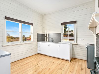 10 Urunga Parade, Wollongong