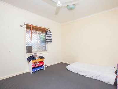 7 Koolama Crescent, South Hedland