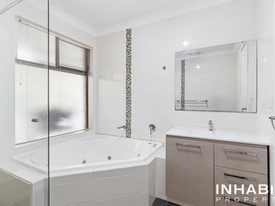 1 Armour Way, Lesmurdie