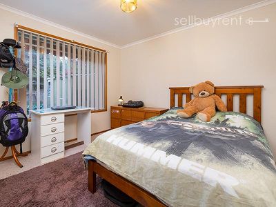 17 MCFARLAND ROAD, Wodonga