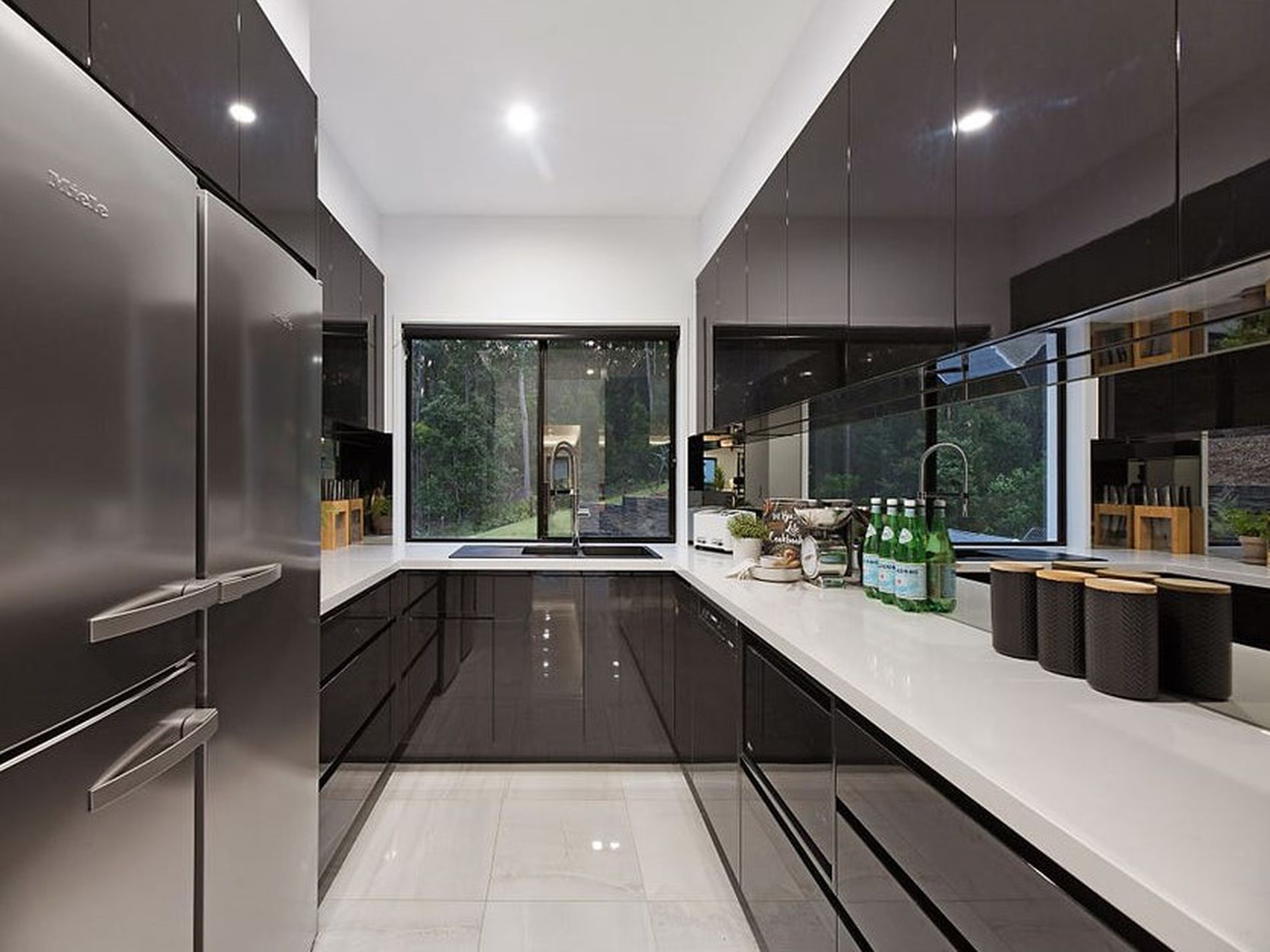 33 Kingfisher Crescent, Palmview