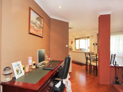 32 Cavalier Crescent, Boulder