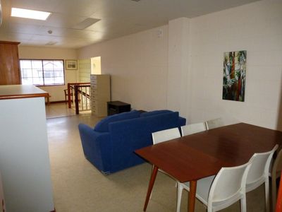 3 / 112 Charlotte, Cooktown