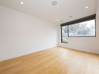 208 / 300 Victoria Street, Brunswick