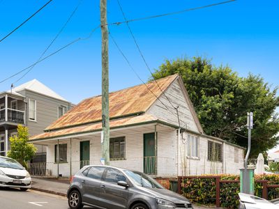 24 Gloucester Street, Spring Hill