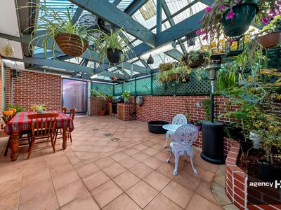 7 Loddon Court, Werribee