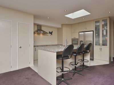 12 Lowe Street, Addington