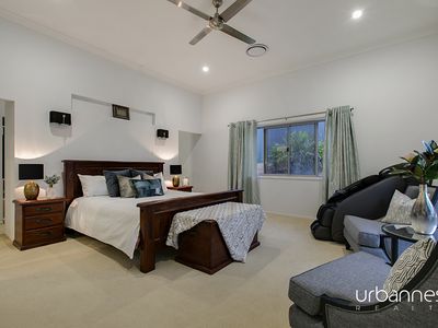 38 Wilga Drive, Bunya