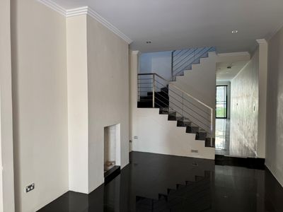 85 Railway Parade, Erskineville