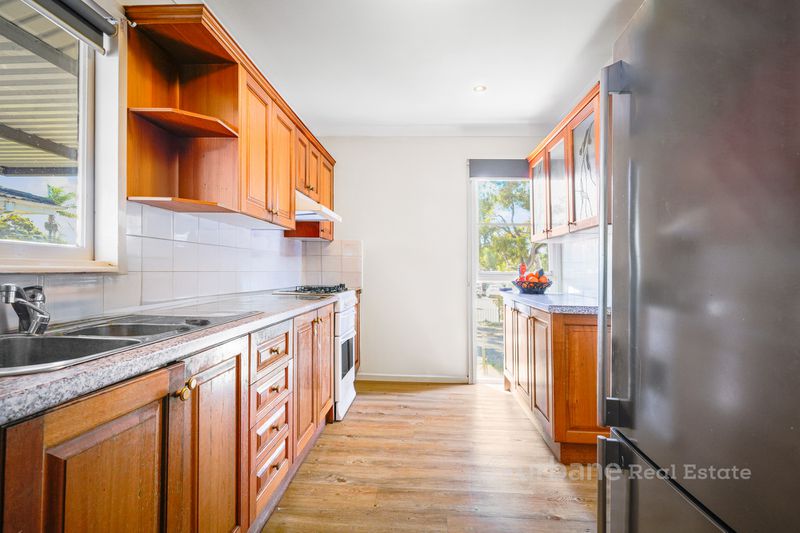 30 and 30A Manila Road, Lethbridge Park