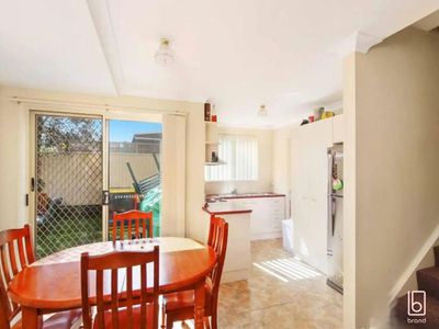 2 / 2-4 Nichols Avenue, Gorokan