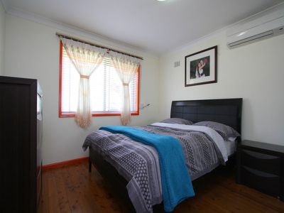 25 Cumberland Avenue, Georges Hall