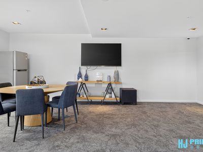 21 / 2729 Gold Coast Highway, Broadbeach