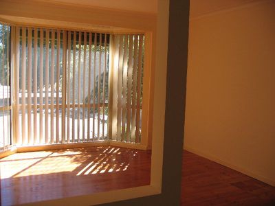 37 PLAYNE STREET, Heathcote